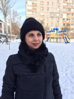 шапка черная с пайетками 3.jpg