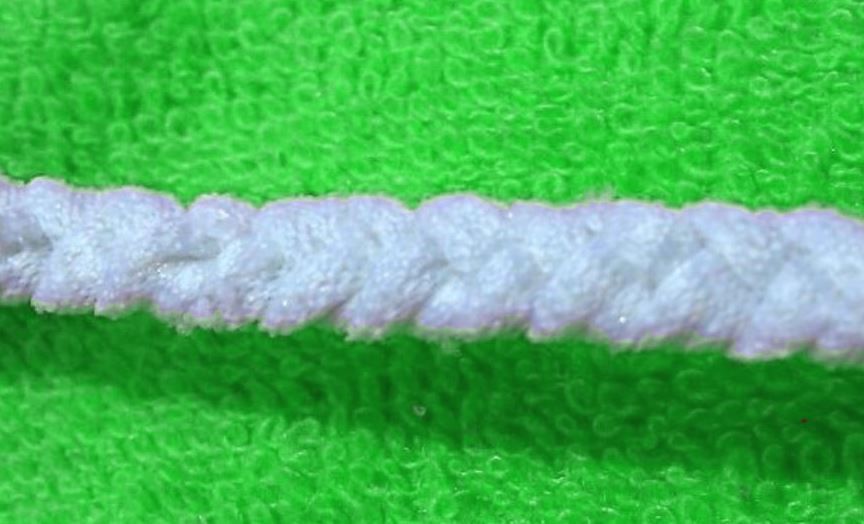Close-up of the knitted cord handle for the washcloth
