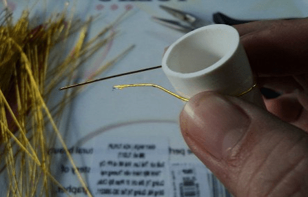 Nylon apricot blossoms, step 2
