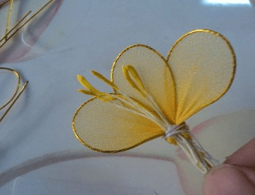 Цветы абрикоса из капрона, шаг 8