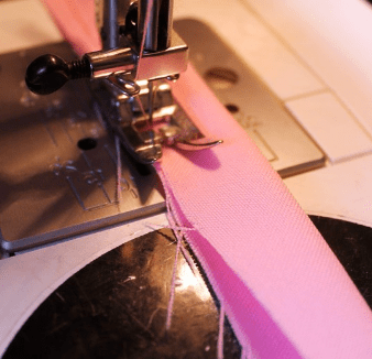 Stitching a long strap for a bow tie