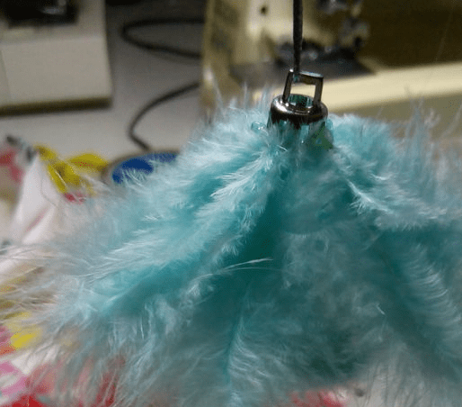 DIY feather flowers, step 10