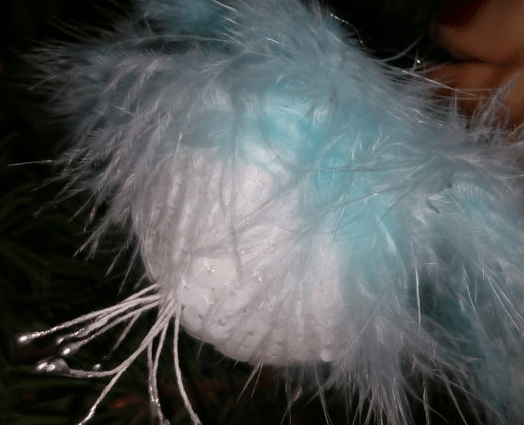 DIY feather flowers, step 11