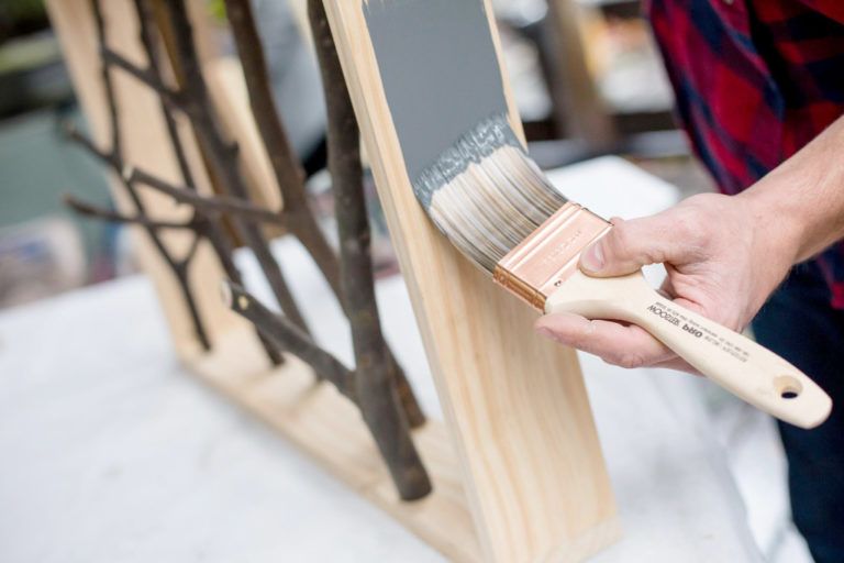 Painting the wooden rack
