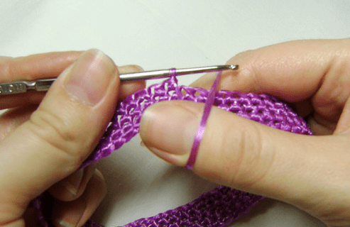 Crocheting a bath loofah with the right firmness, Step 5