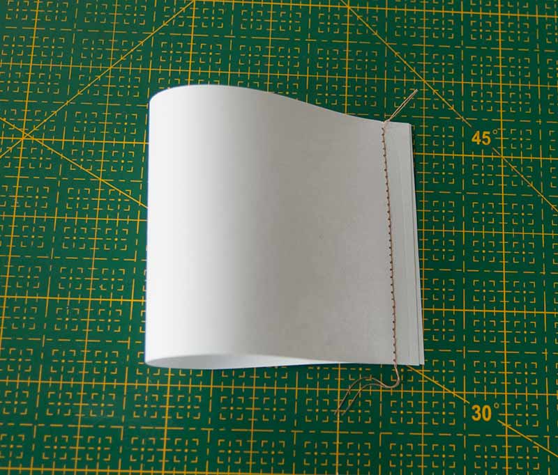 Folded paper tote-bag pattern