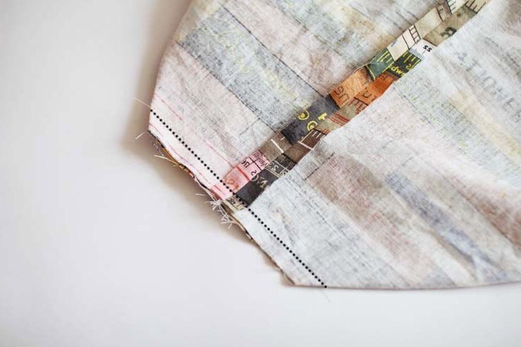 Sewing the lower corner or bottom of the bag