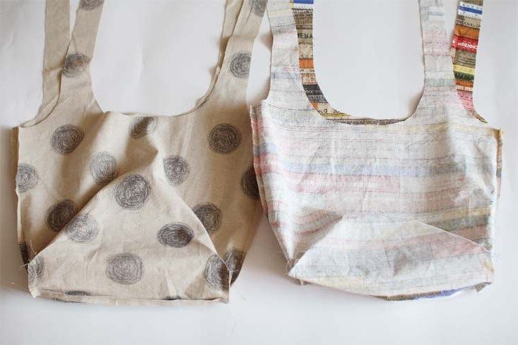 Outer bag and lining pieces side by side