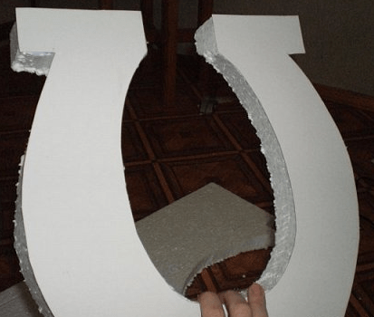 Decorative horseshoe for the home, step 5