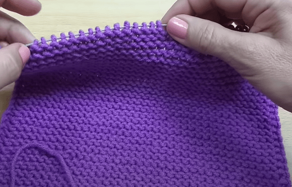 Garter-stitch rectangle on 40 stitches for a footie slipper