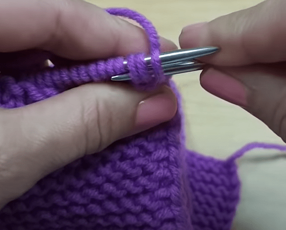 Binding off heel stitches by knitting them together