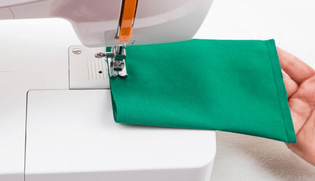 Stitching the pocket