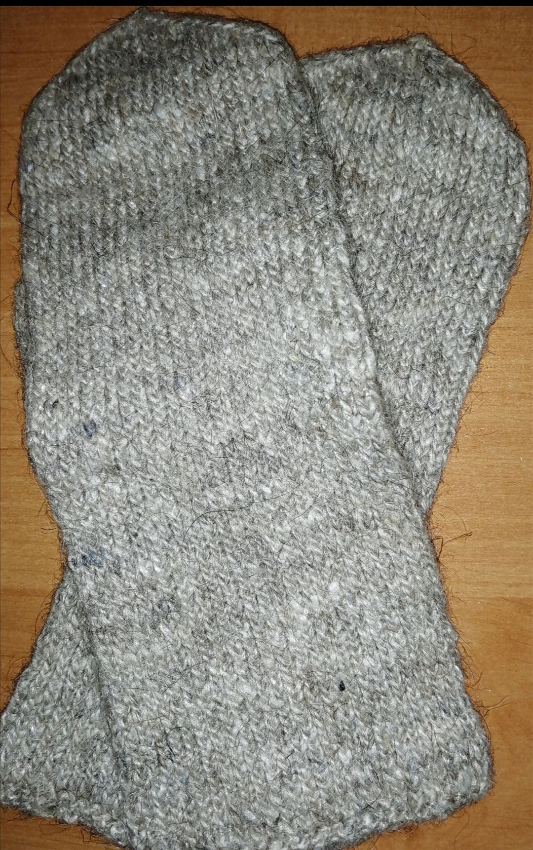 Plain mittens