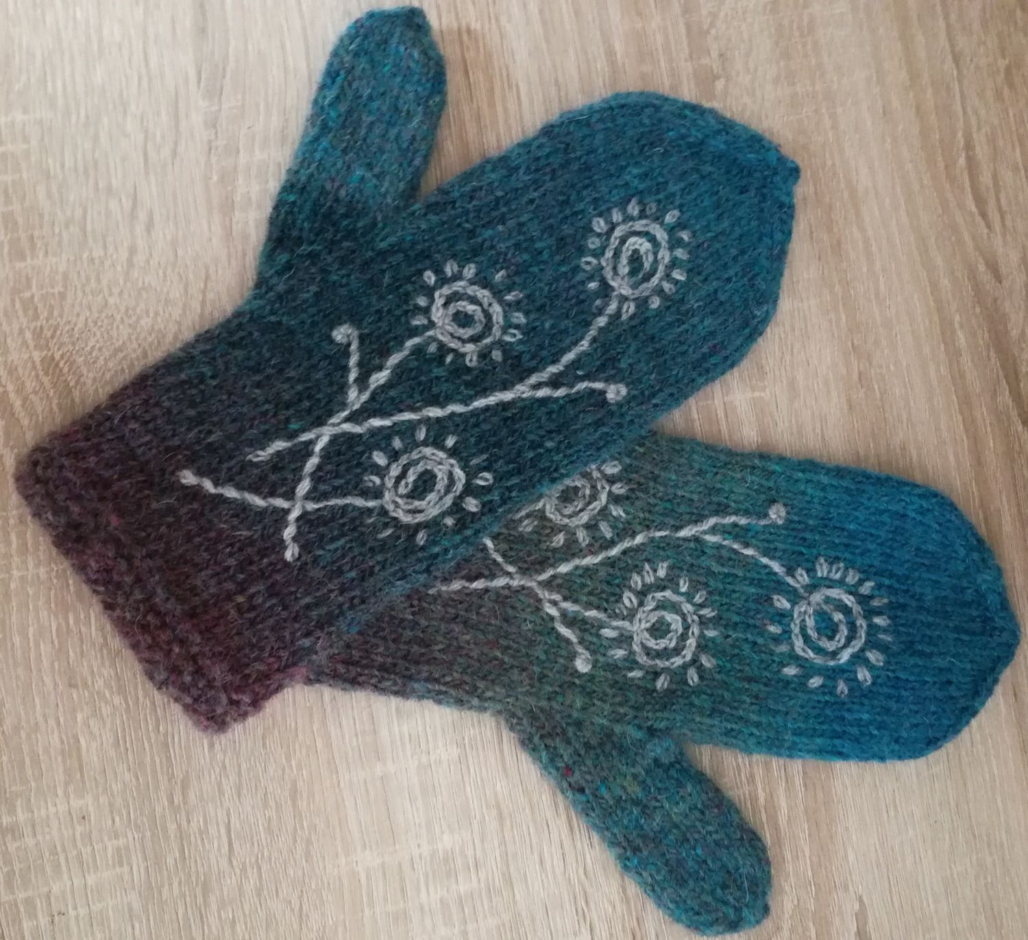 mittens1
