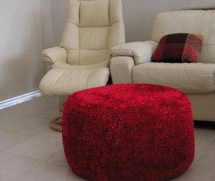 Knitted pouf cover detail