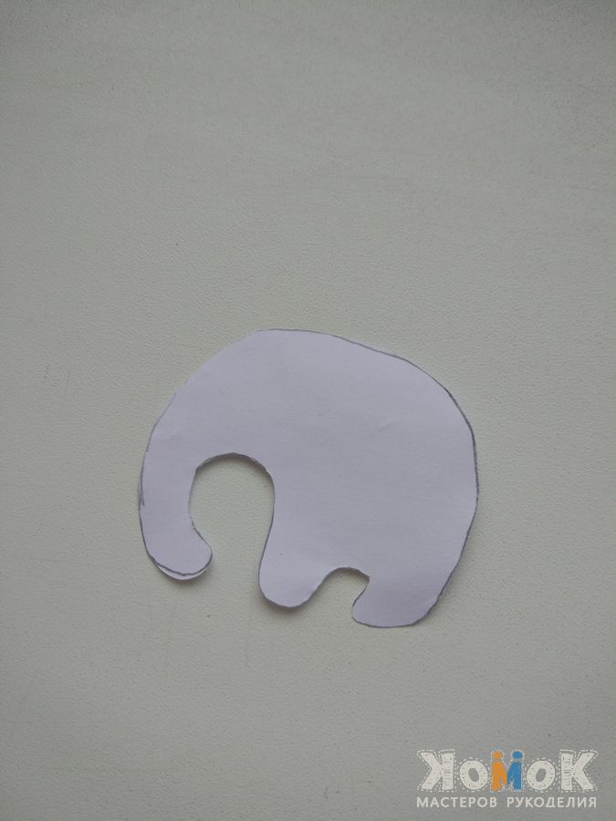 Felt elephant piece for an educational number