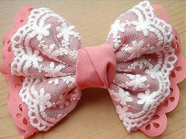 Dressy decorative-ribbon bow, step 4