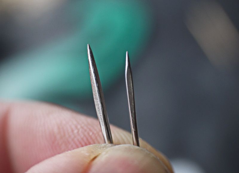 Leather sewing needles