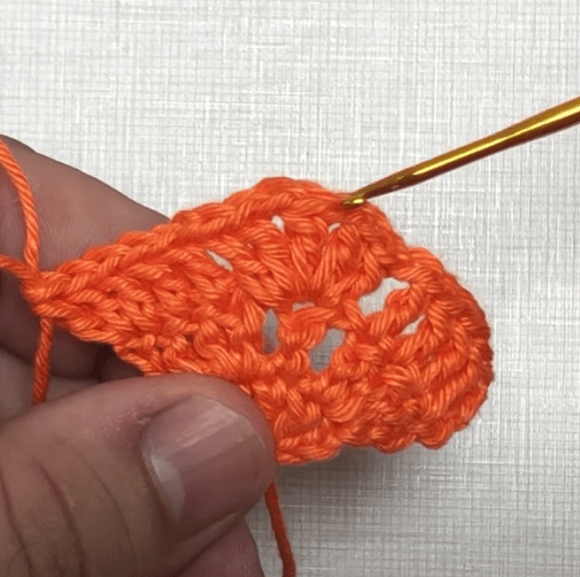 Wheat ear pattern in progress while crocheting the bookmark