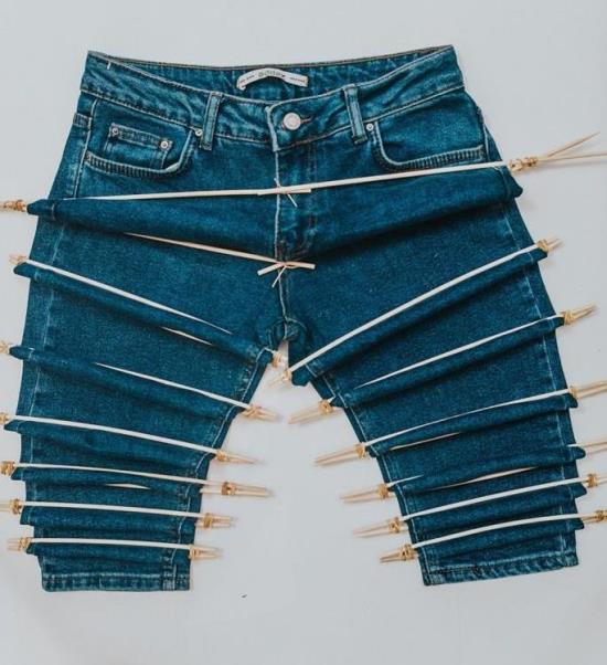 Chopsticks secured with rubber bands