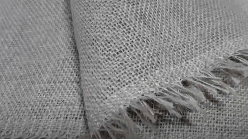 Medium density burlap fabric