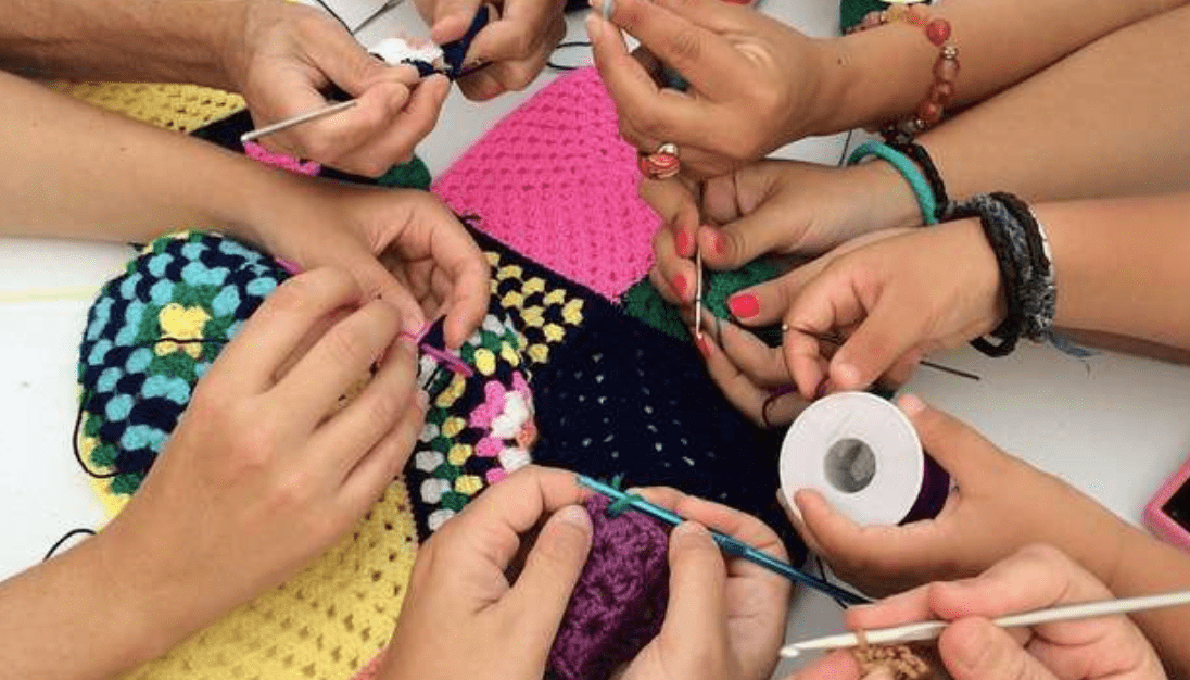 Crochet tools and yarn