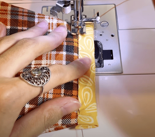 Finished fabric napkin organizer