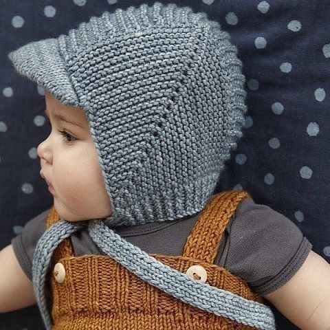 A photo of a knitted hat