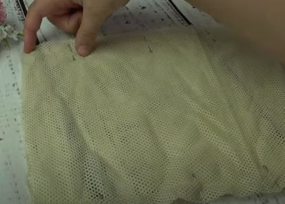 Cutting mesh fabric for a reusable bag with a rectangular template