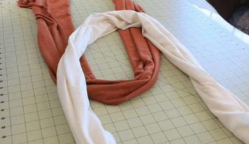Single wide fabric strip folded into a U shape