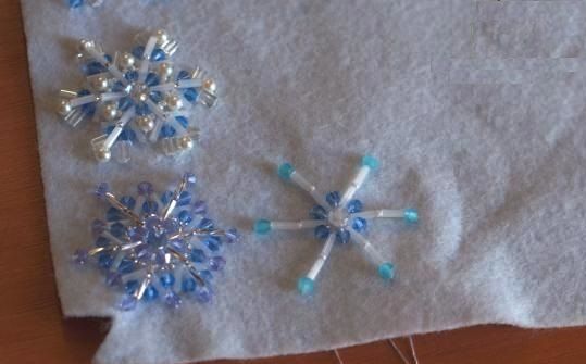Winter accessory, step 2
