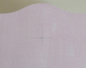 Marking the center on the box's lid