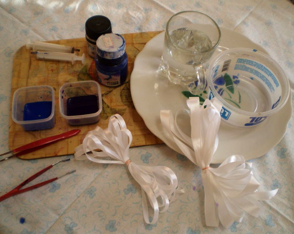 Ribbon bundles soaking in vodka