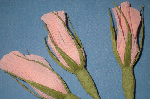Finished half-open paper rosebuds