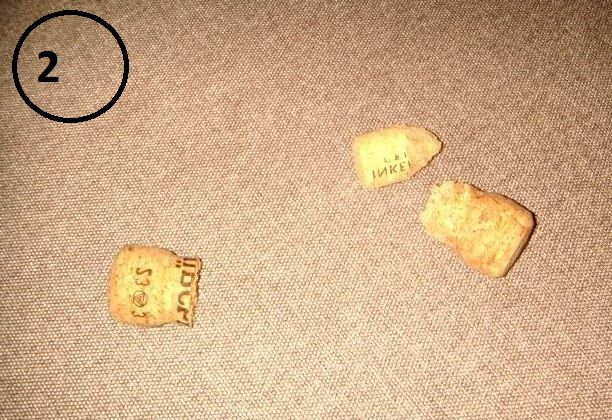 Trimmed cork parts for the mouse
