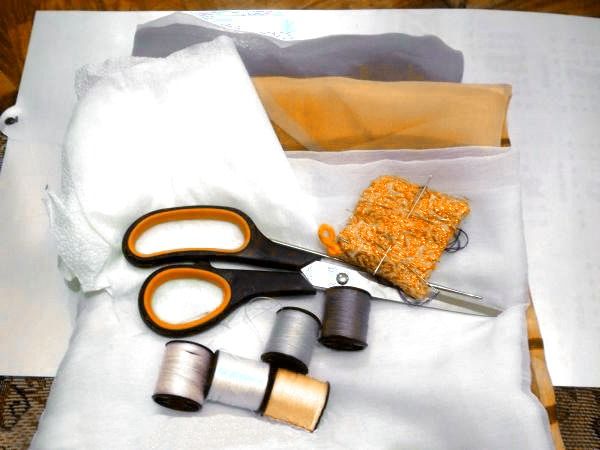 Materials for a crazy wool scarf