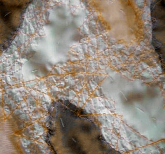 Layers of fibers for a crazy wool scarf