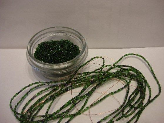 Green beads and wire for the tree branches