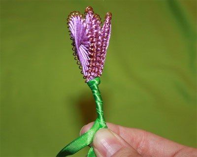 Assembled ganutell bud on a wrapped stem